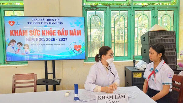 TRẠM Y TẾ XÃ THIỆN TÍN TỔ CHỨC KIỂM TRA SỨC KHỎE ĐẦU NĂM HỌC CHO HỌC SINH TIỂU HỌC VÀ TRUNG HỌC CƠ SỞ TRÊN ĐỊA BÀN XÃ