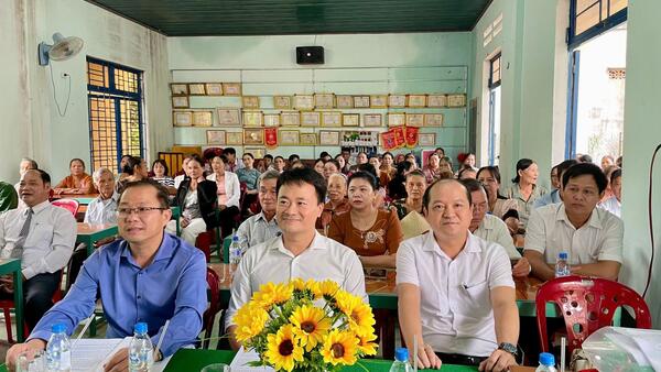 THÔN TÂN PHÚ TỔ CHỨC NGÀY HỘI ĐẠI ĐOÀN KẾT – KỶ NIỆM 95 NĂM NGÀY TRUYỀN THỐNG MẶT TRẬN TỔ QUỐC VIỆT NAM